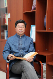 张学贵