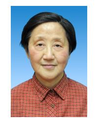 鲍克容