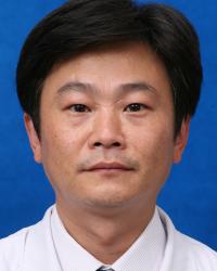 张德巍